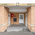 Pass The Keys Stylish Home Near To Central London
